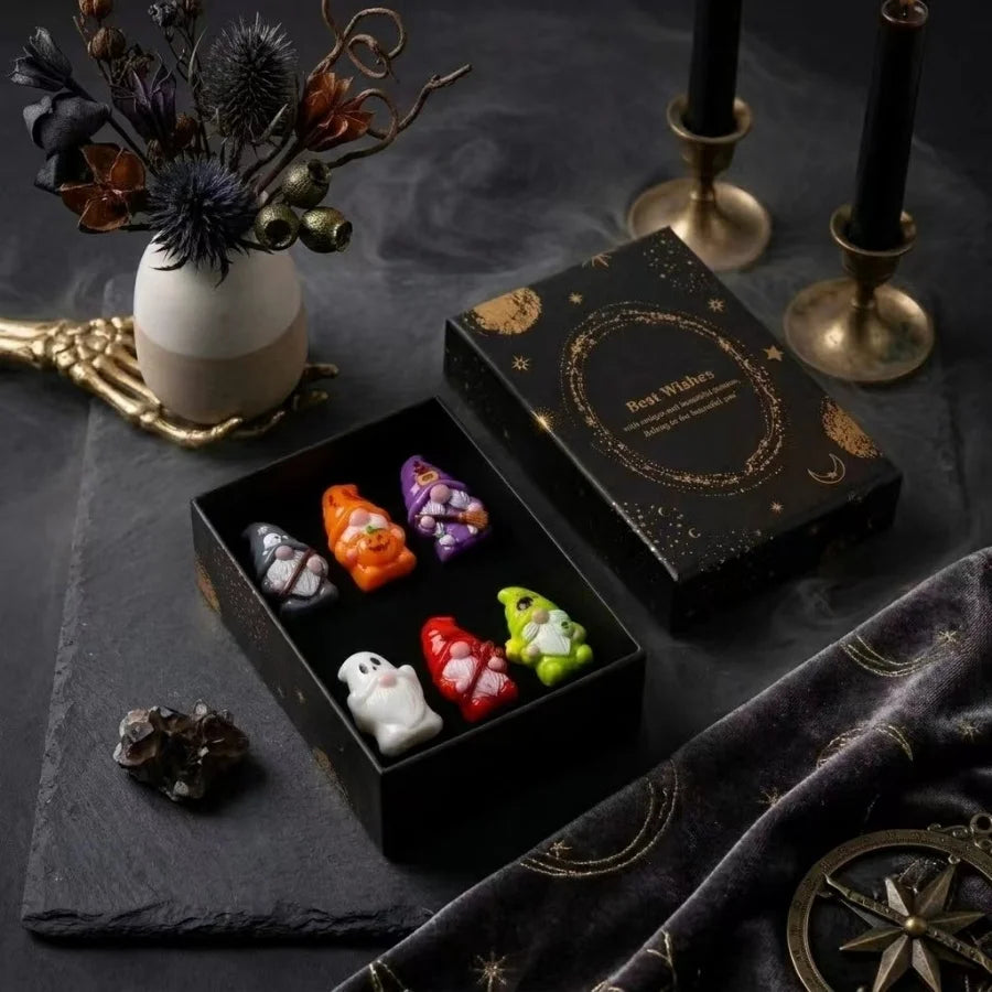 Halloween Witch Mini Dwarf Resin Figurine, with gift box, suitable for shelves, garden bonsai, party decoration and as a gift.