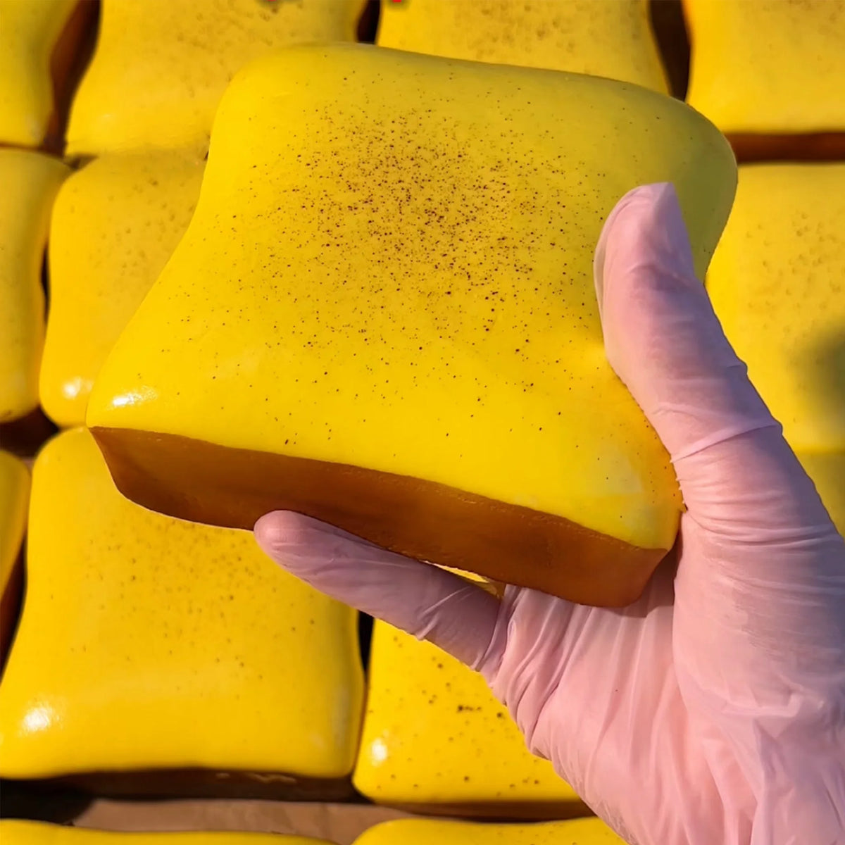 Vaseline Jumbo Cheese Cube Stress Ball - Large Shapeable Non-Bounce Fidget Toy for Anti-Stress And Sensory Play Festival Gift Id