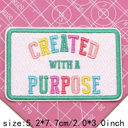 1PC Christmas Patches Iron on Patches For Clothing Chenille Embroidered Patch DIY Applique Patches With Gold Edge Patch