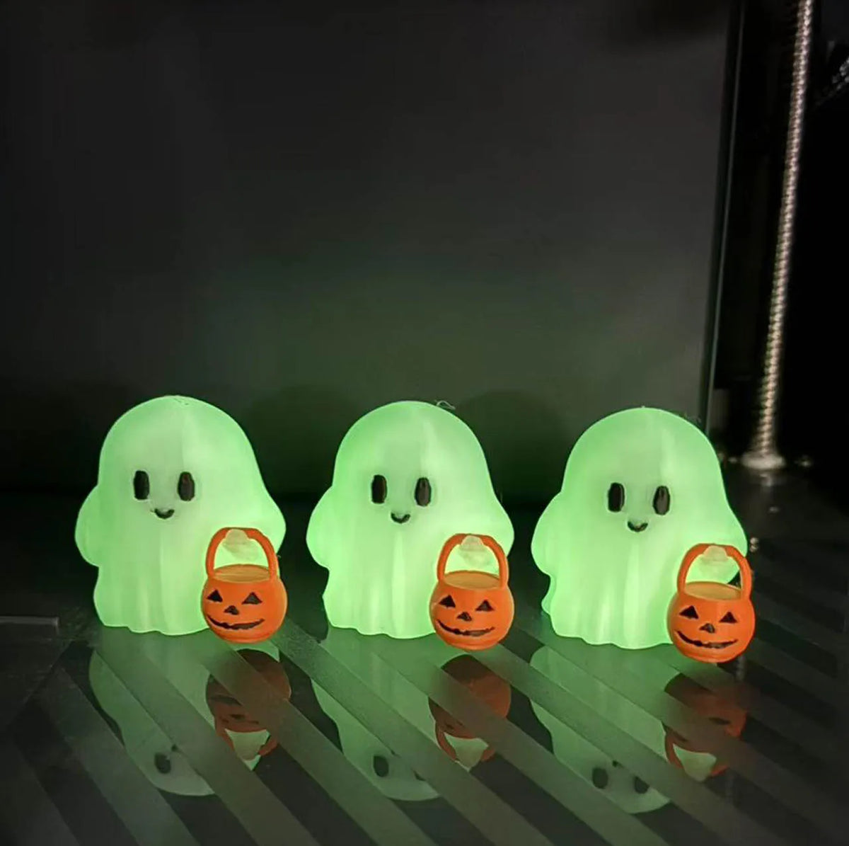 Cute 3D Ghost Figurines 👻🎃